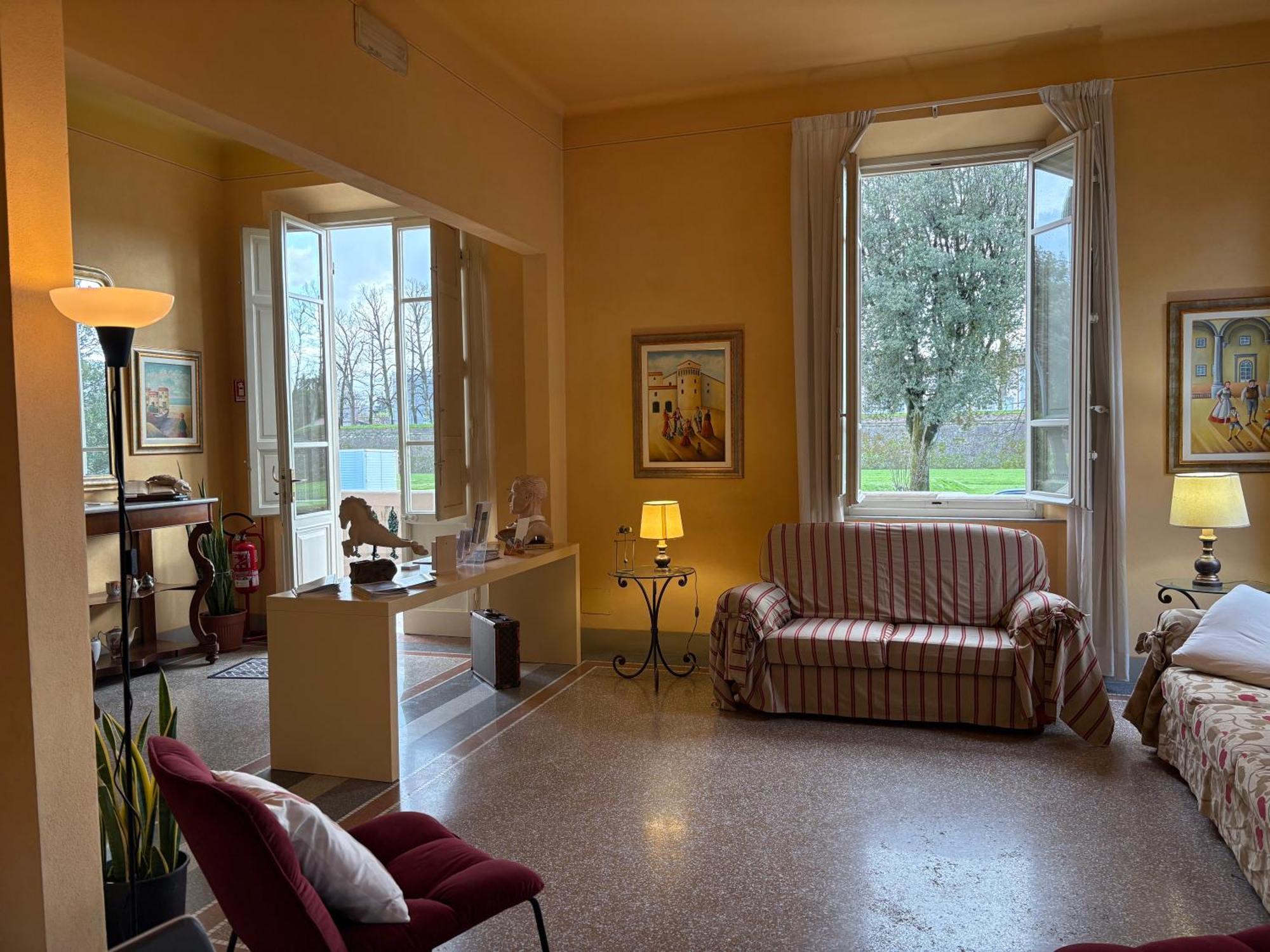Couette-café Agnese 4*