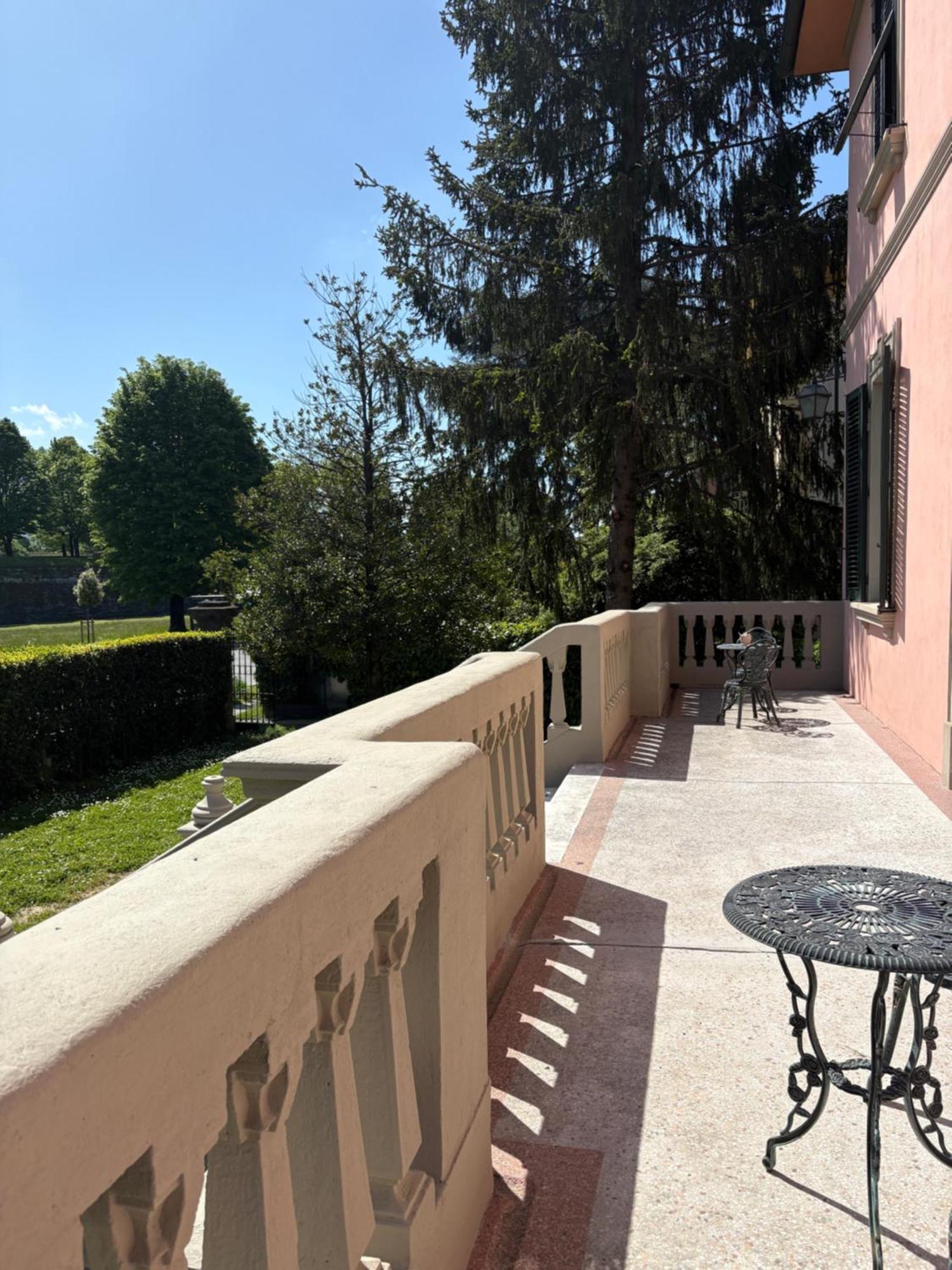 Agnese 4* Lucques